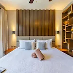 Bahay Condos Steps From The Beach And 5Th Ave